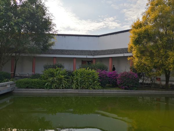 加入深圳户口的应届生