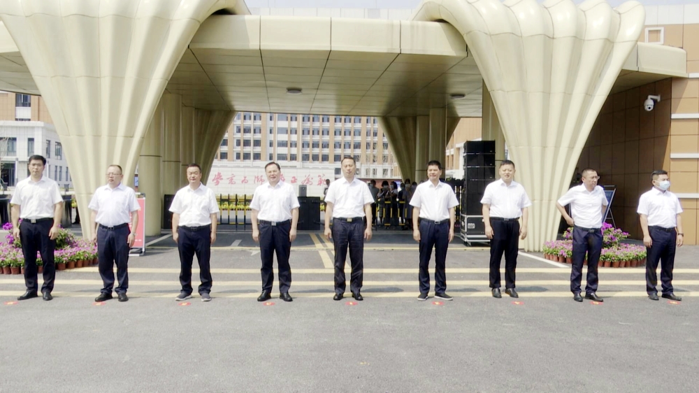 娄底幼儿师范高等专科学校正式揭牌 今秋将迎首批高中起点大专生